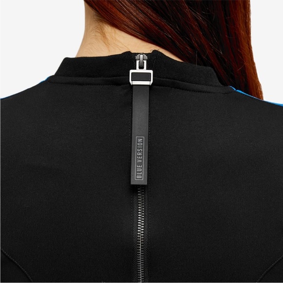 NWT* Adidas Originals | ESS Cropped Tee w/ Back Zip, SP2023 Collection, size S - Picture 7 of 12